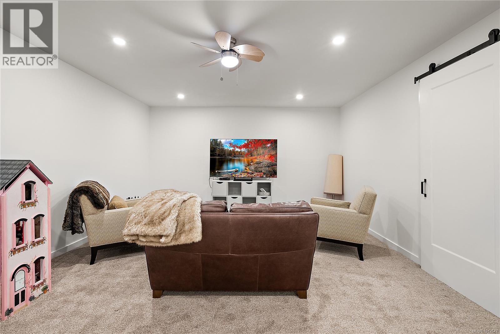 3417 Resolution Way, Colwood