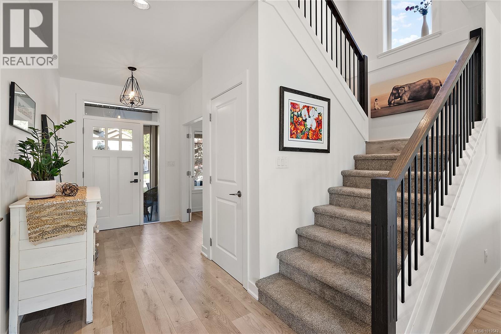 3417 Resolution Way, Colwood