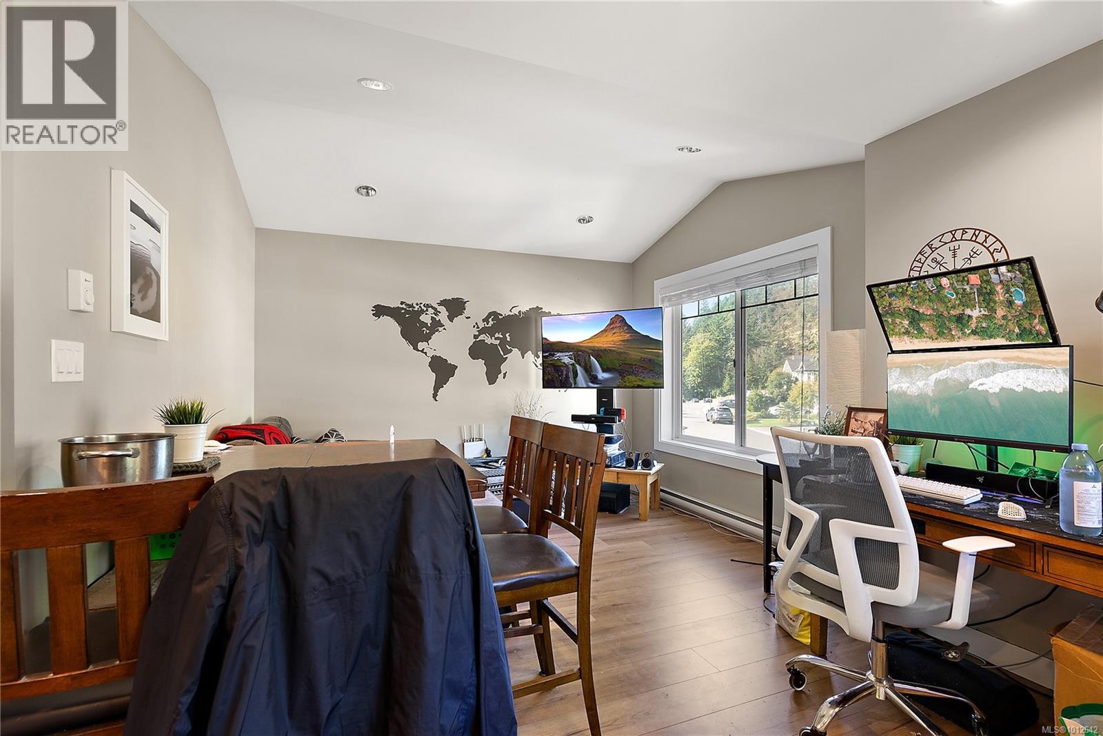3417 Resolution Way, Colwood