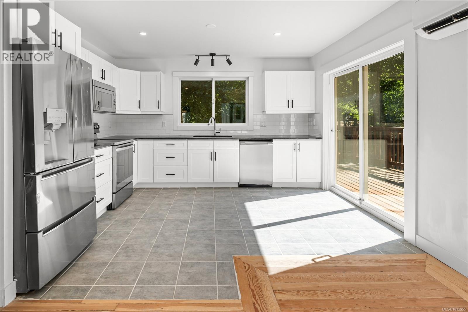 1811 Silver mine Rd, Shawnigan Lake