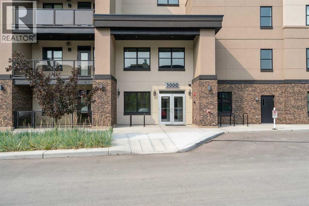 Single Family House for Sale in   Greenbriar Place NW Greenwood/Greenbriar Calgary 