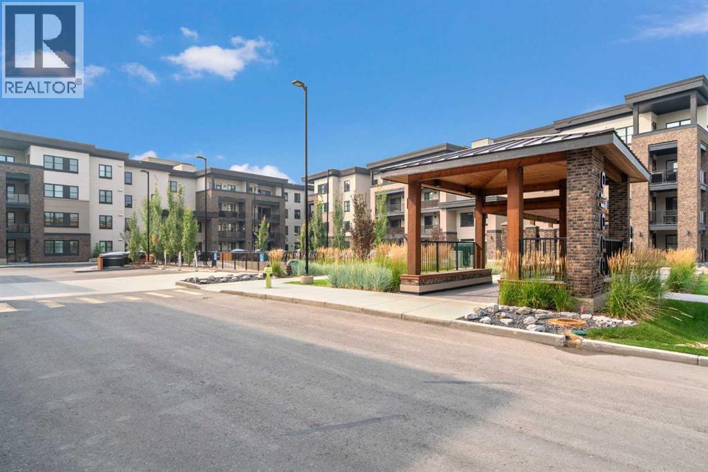 Single Family House for Sale in   Greenbriar Place NW Greenwood/Greenbriar Calgary 