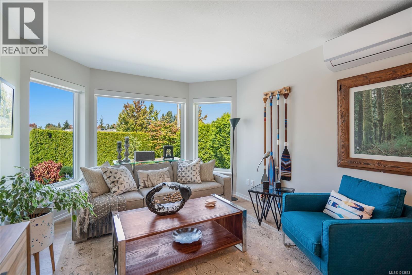 736 Humphrey Rd, Parksville