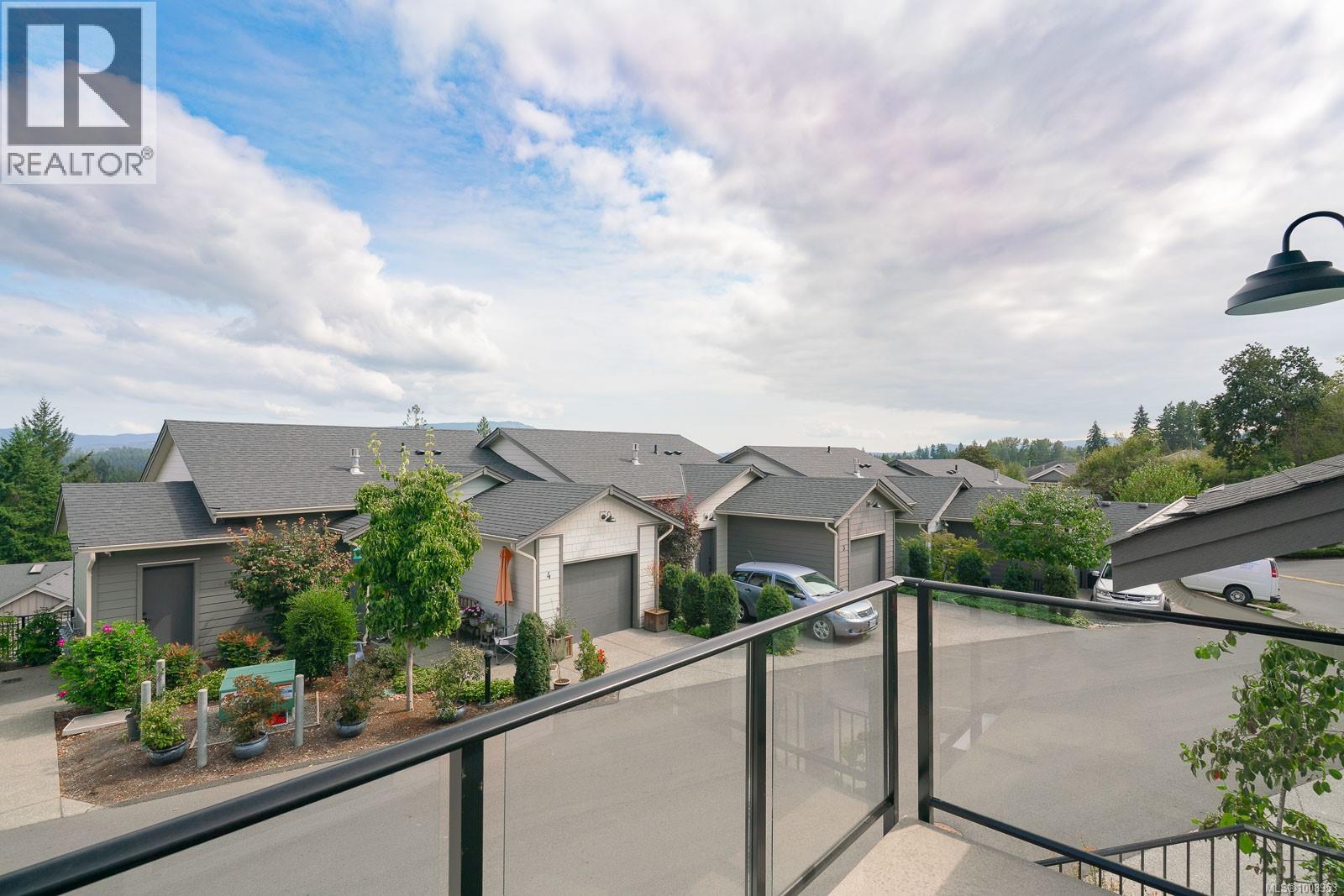 19 3195 Herons Way, Duncan