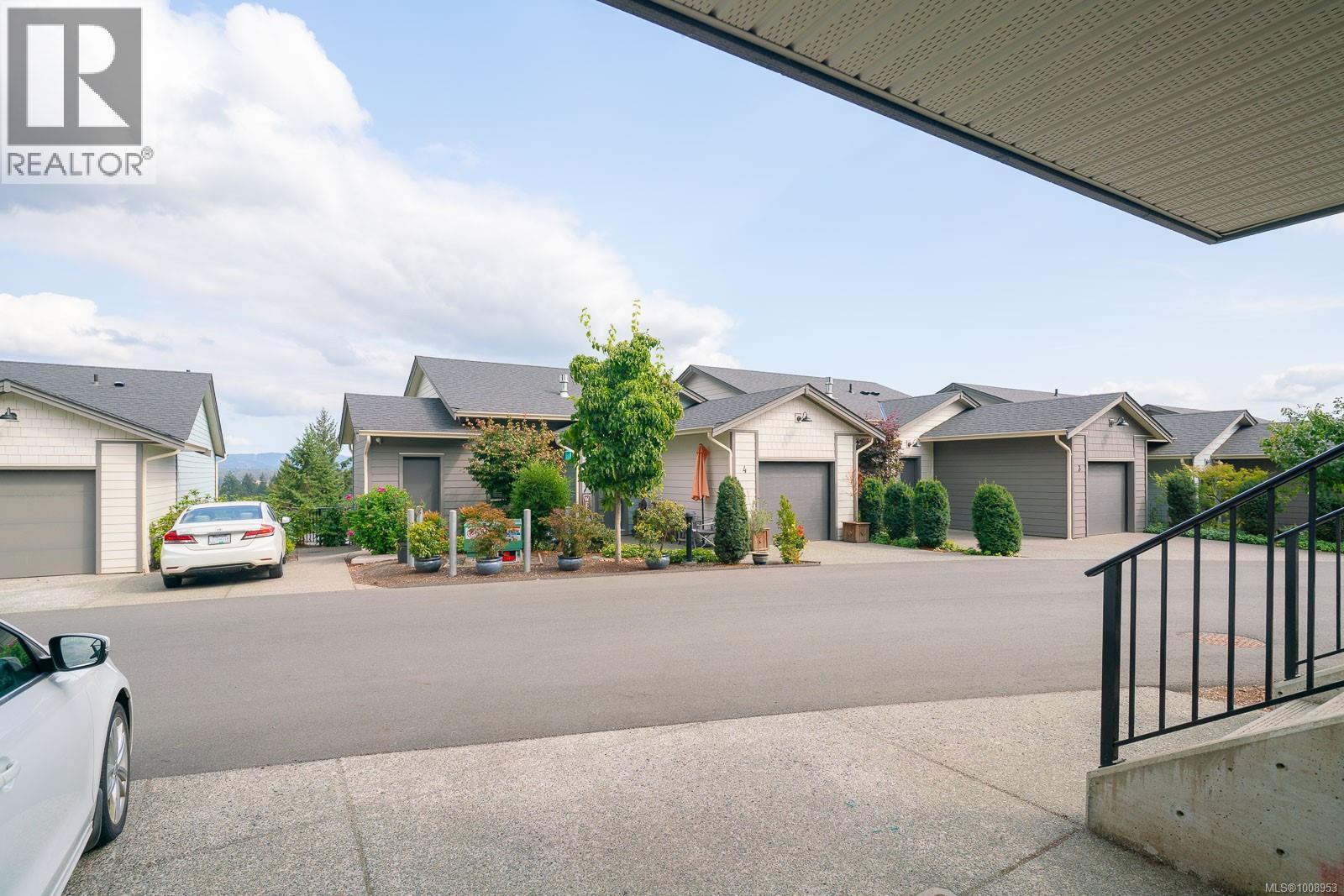 19 3195 Herons Way, Duncan