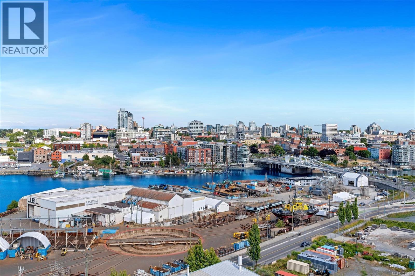 1208 363 Tyee Road, Victoria