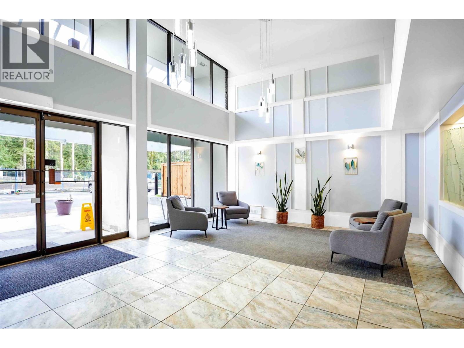 306 2020 FULLERTON AVENUE, North Vancouver