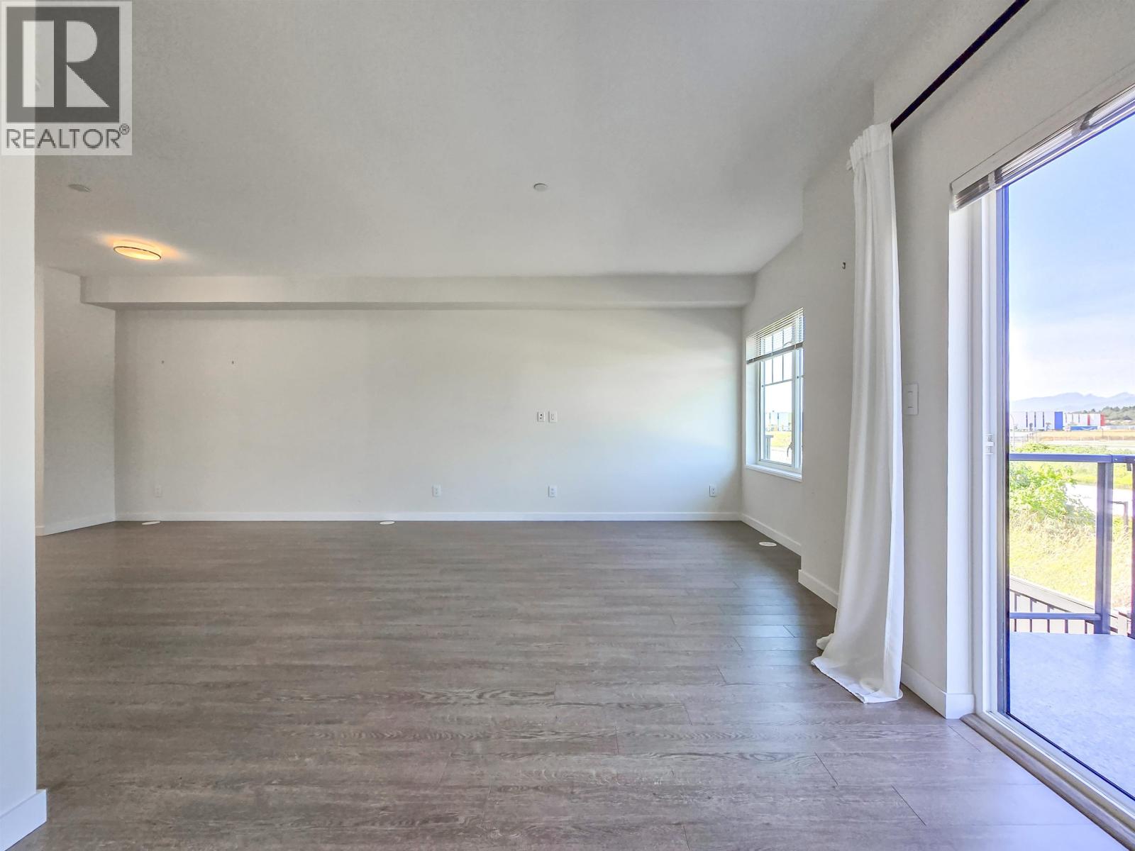 139 19451 SUTTON AVENUE, Pitt Meadows