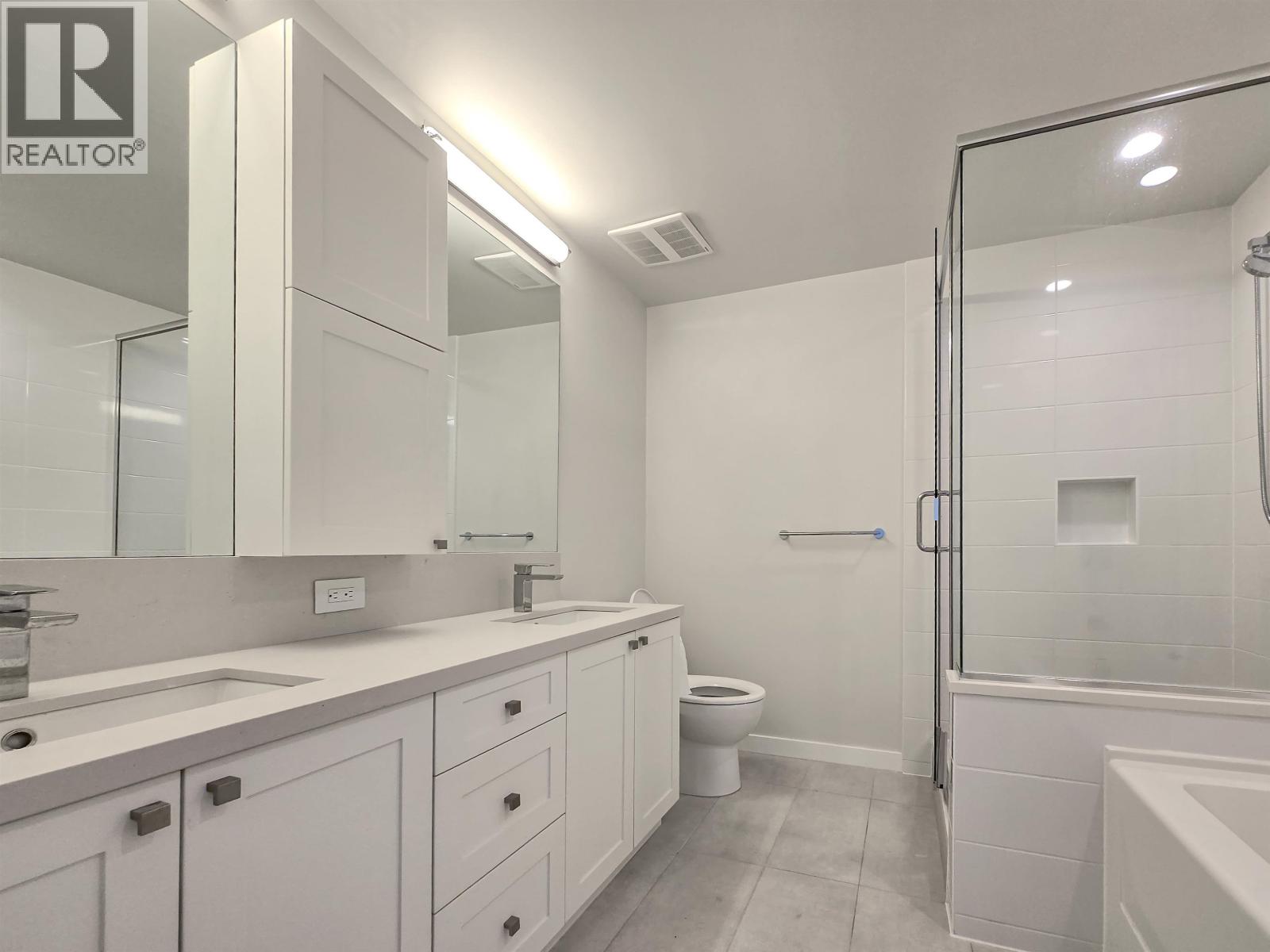 139 19451 SUTTON AVENUE, Pitt Meadows