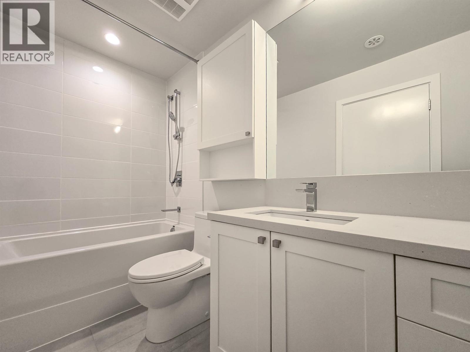 139 19451 SUTTON AVENUE, Pitt Meadows