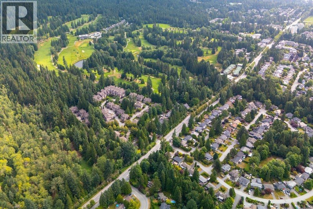 3095 PLYMOUTH DRIVE, North Vancouver