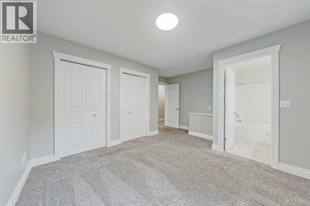 Single Family House for Sale in    Avenue SW Windsor Park Calgary 