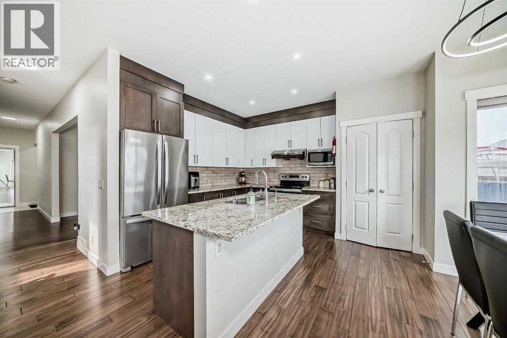 Single Family House for Sale in  Saddlecrest Crescent NE Saddle Ridge Calgary 