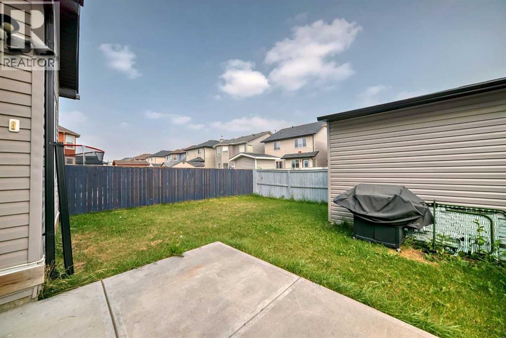 Single Family House for Sale in  Saddlecrest Crescent NE Saddle Ridge Calgary 