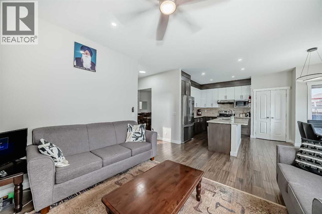 Single Family House for Sale in  Saddlecrest Crescent NE Saddle Ridge Calgary 