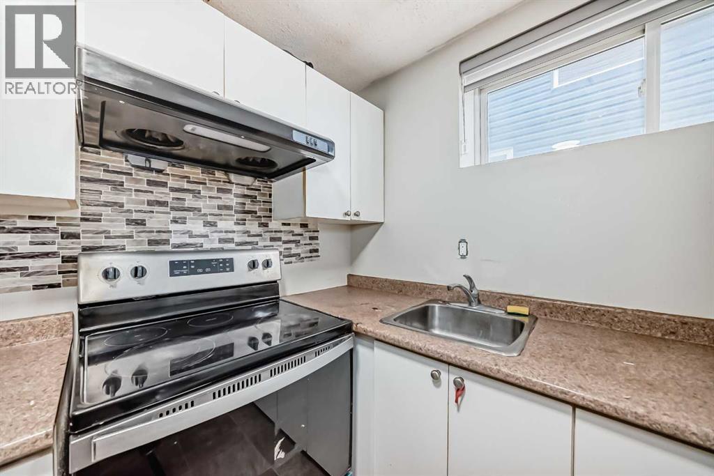 Single Family House for Sale in  Saddlecrest Crescent NE Saddle Ridge Calgary 