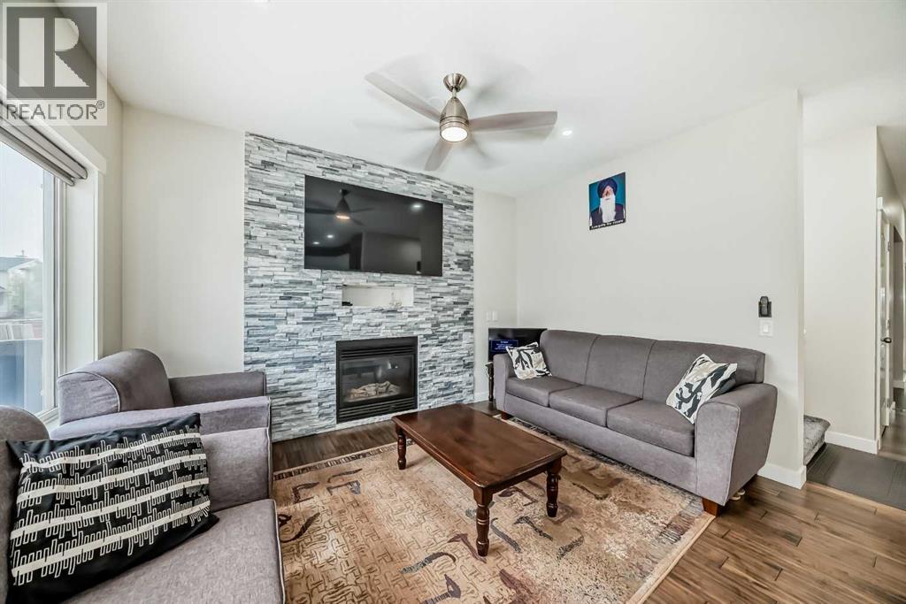 Single Family House for Sale in  Saddlecrest Crescent NE Saddle Ridge Calgary 