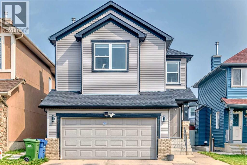 Single Family House for Sale in  Saddlecrest Crescent NE Saddle Ridge Calgary 