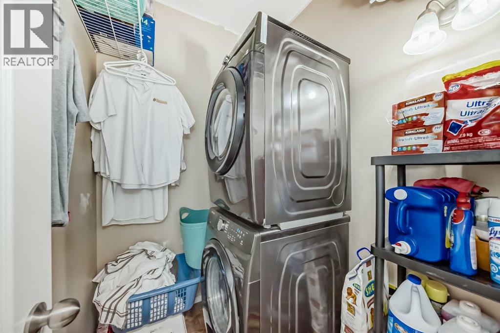 Single Family House for Sale in  Saddlecrest Crescent NE Saddle Ridge Calgary 