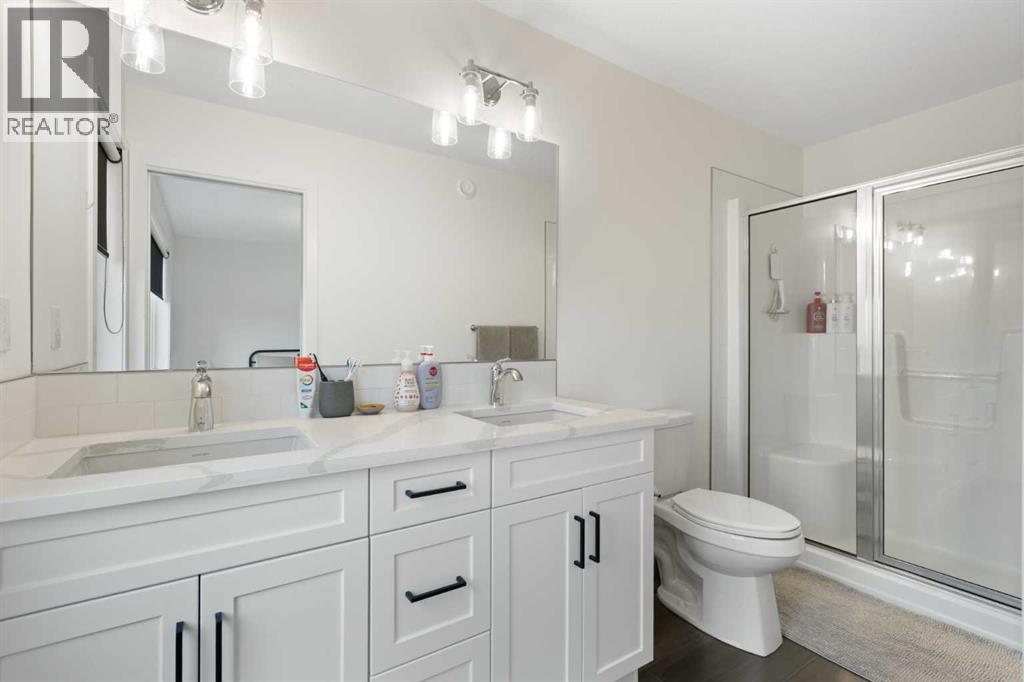168 Fireside Way, Cochrane