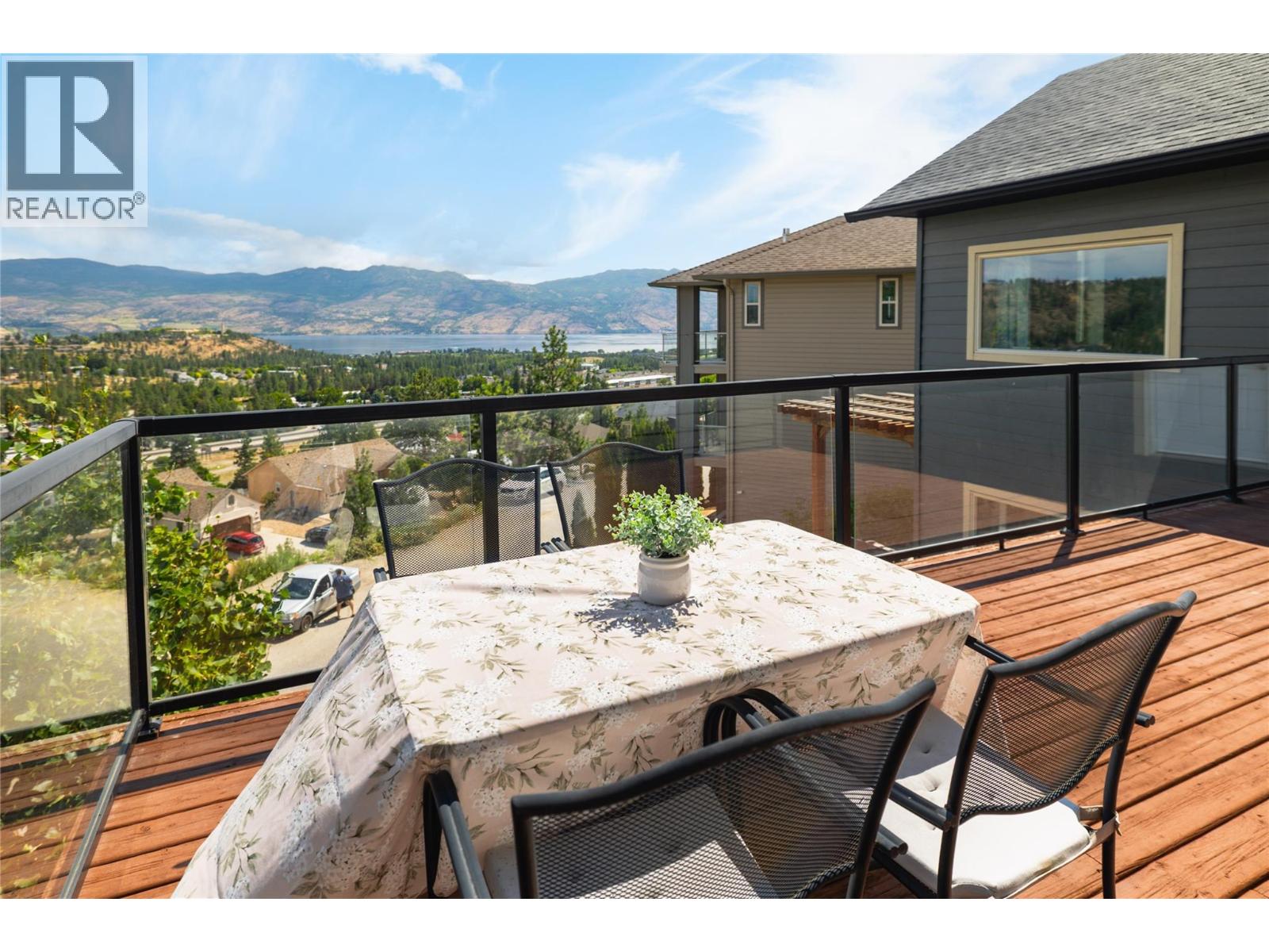  3025 Ensign Lane, West Kelowna