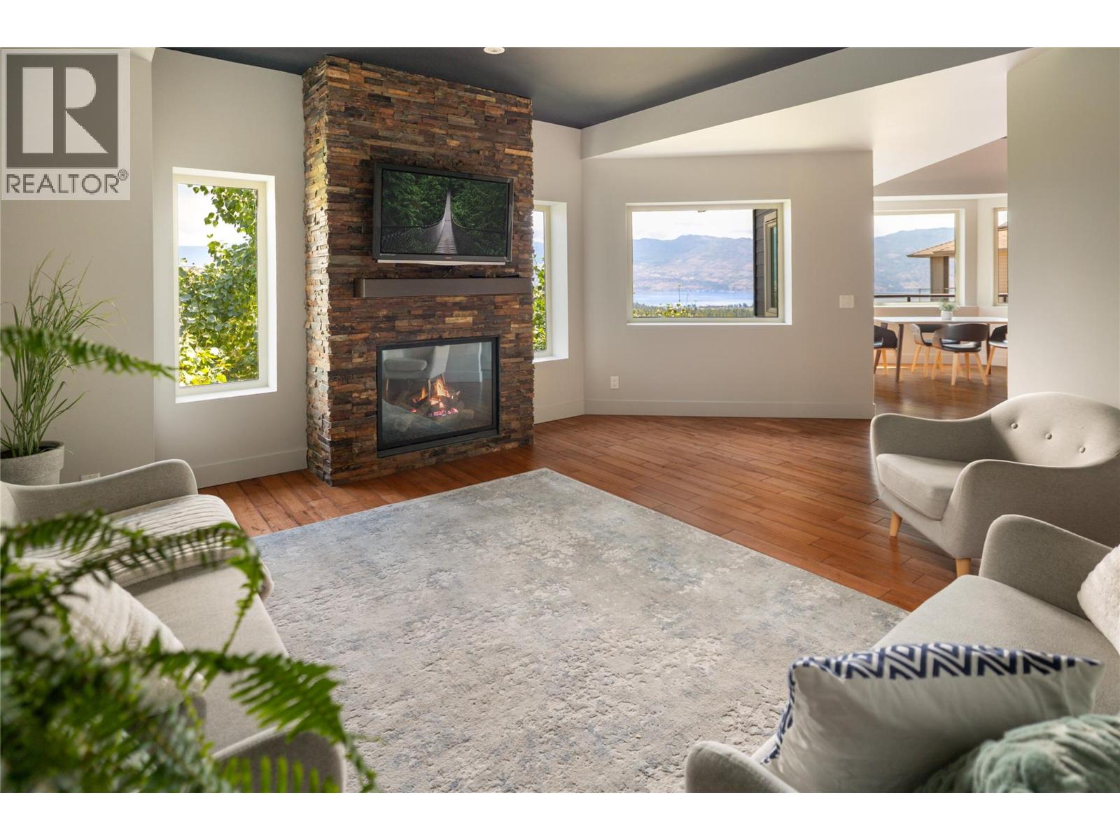  3025 Ensign Lane, West Kelowna