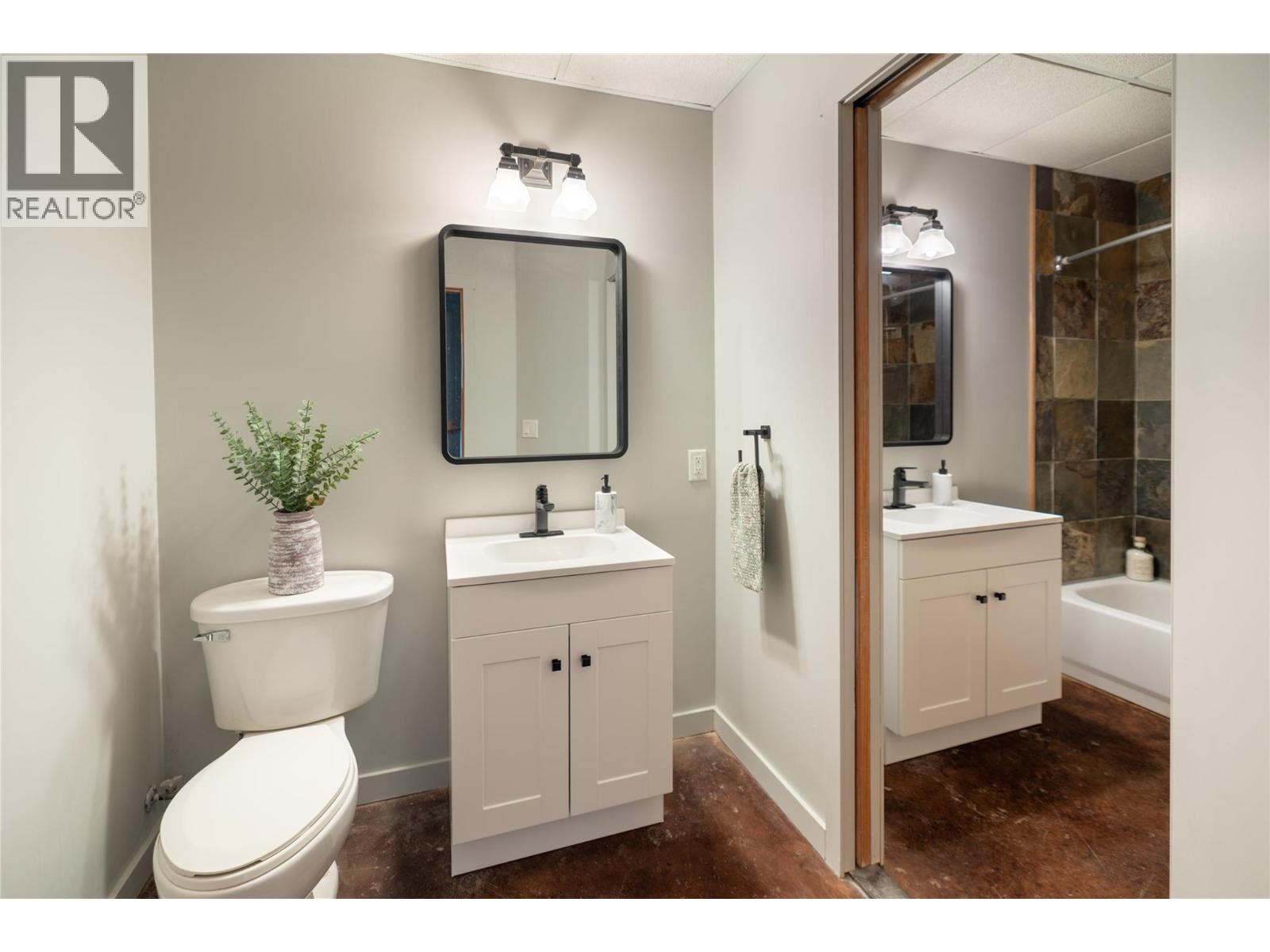  3025 Ensign Lane, West Kelowna