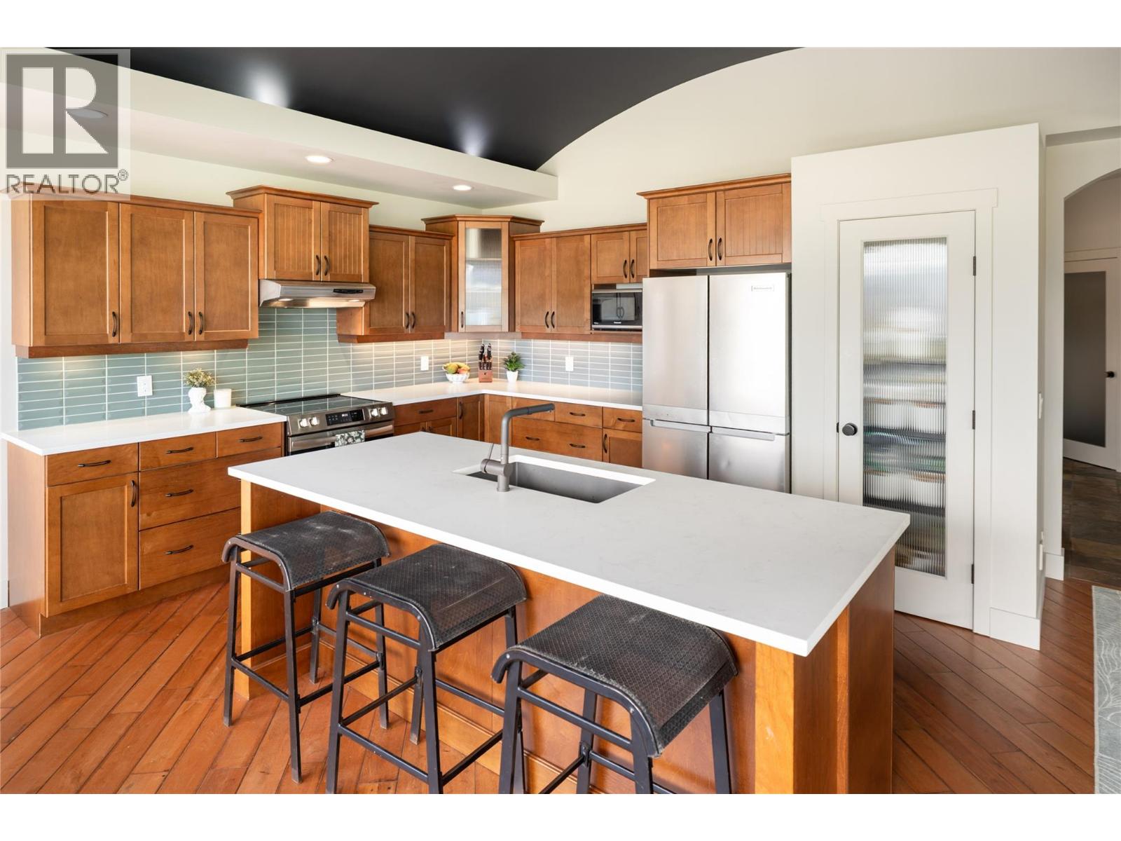 3025 Ensign Lane, West Kelowna
