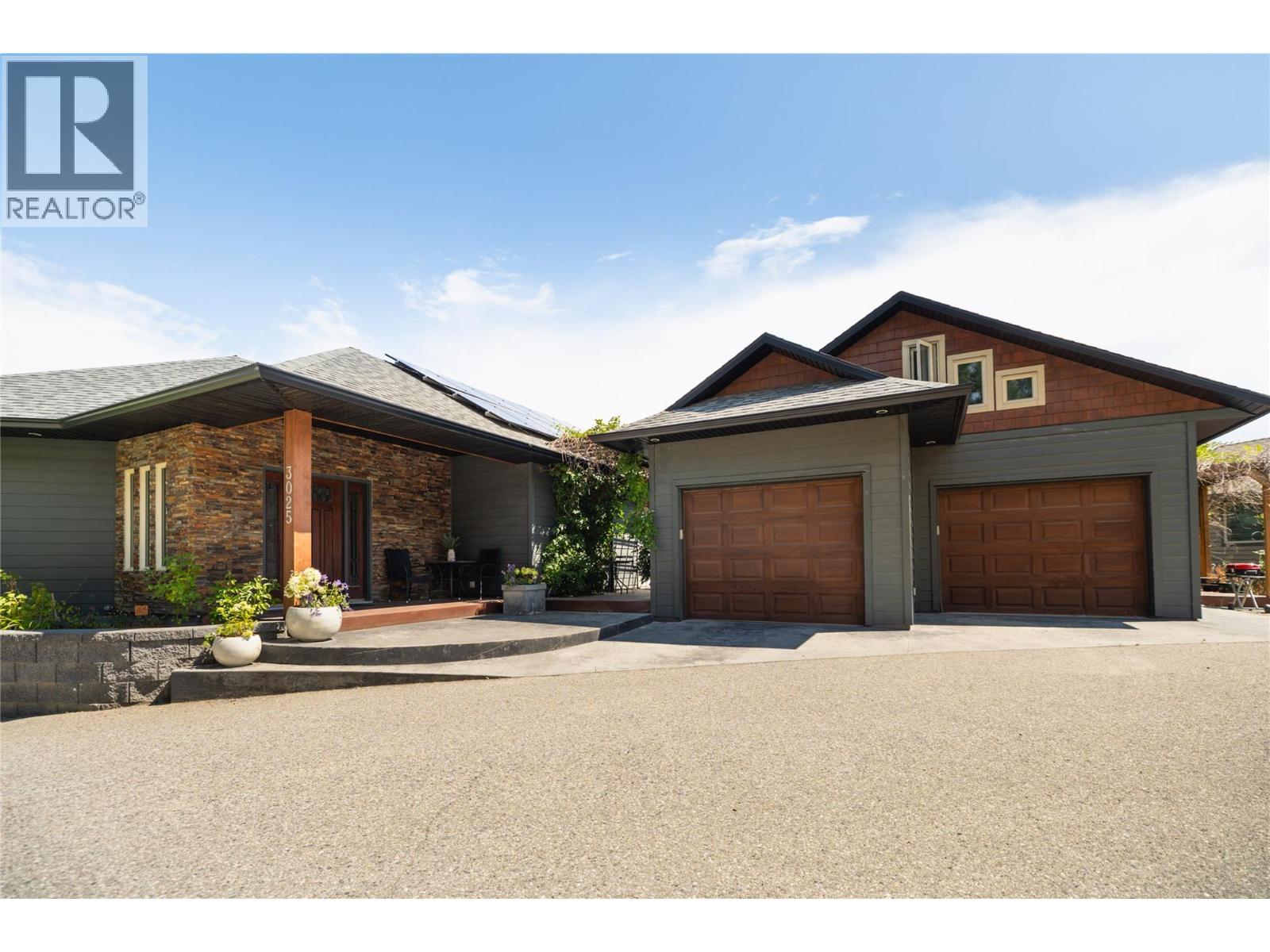  3025 Ensign Lane, West Kelowna