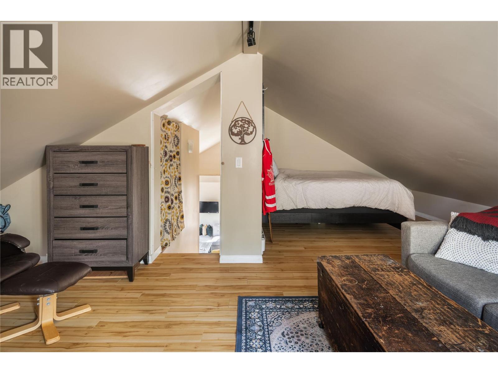  3025 Ensign Lane, West Kelowna