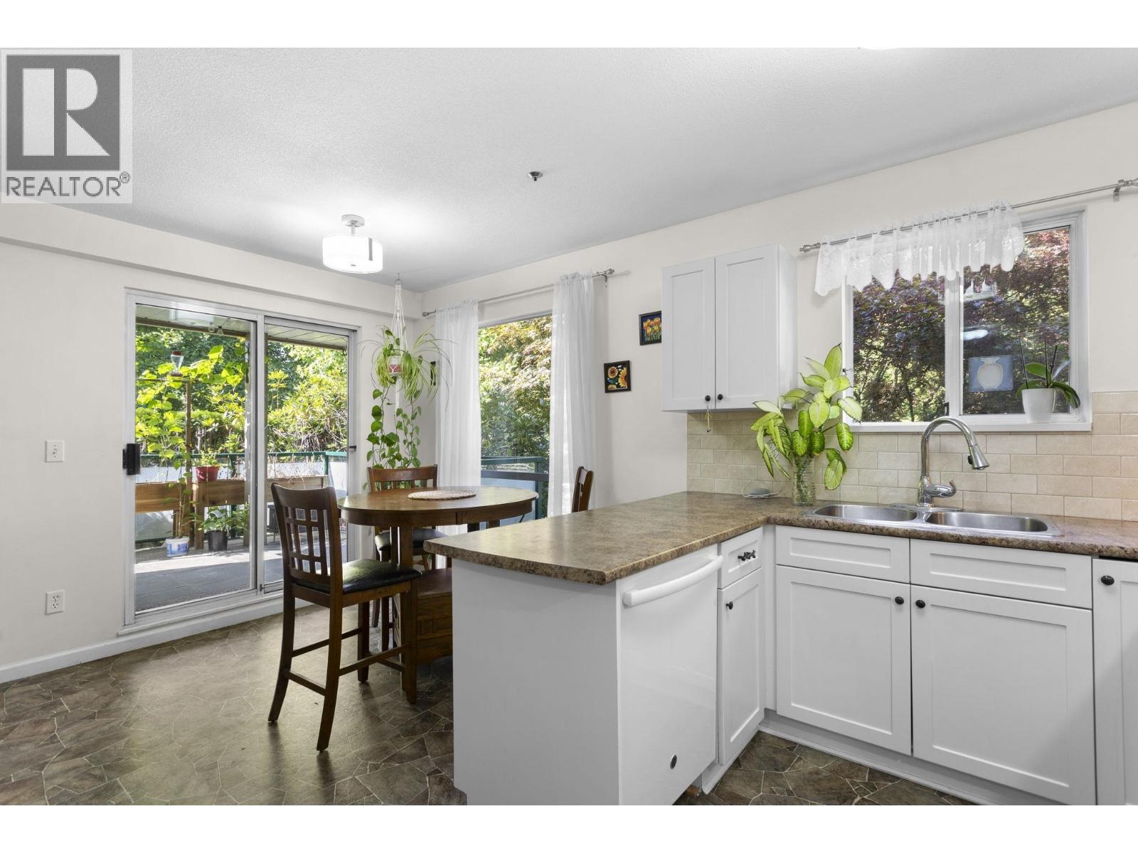 105 19142 122 AVENUE, Pitt Meadows