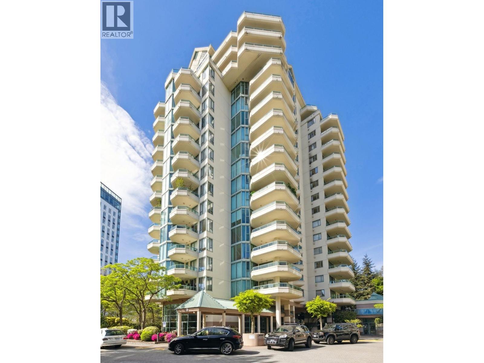 14E 328 TAYLOR WAY, West Vancouver