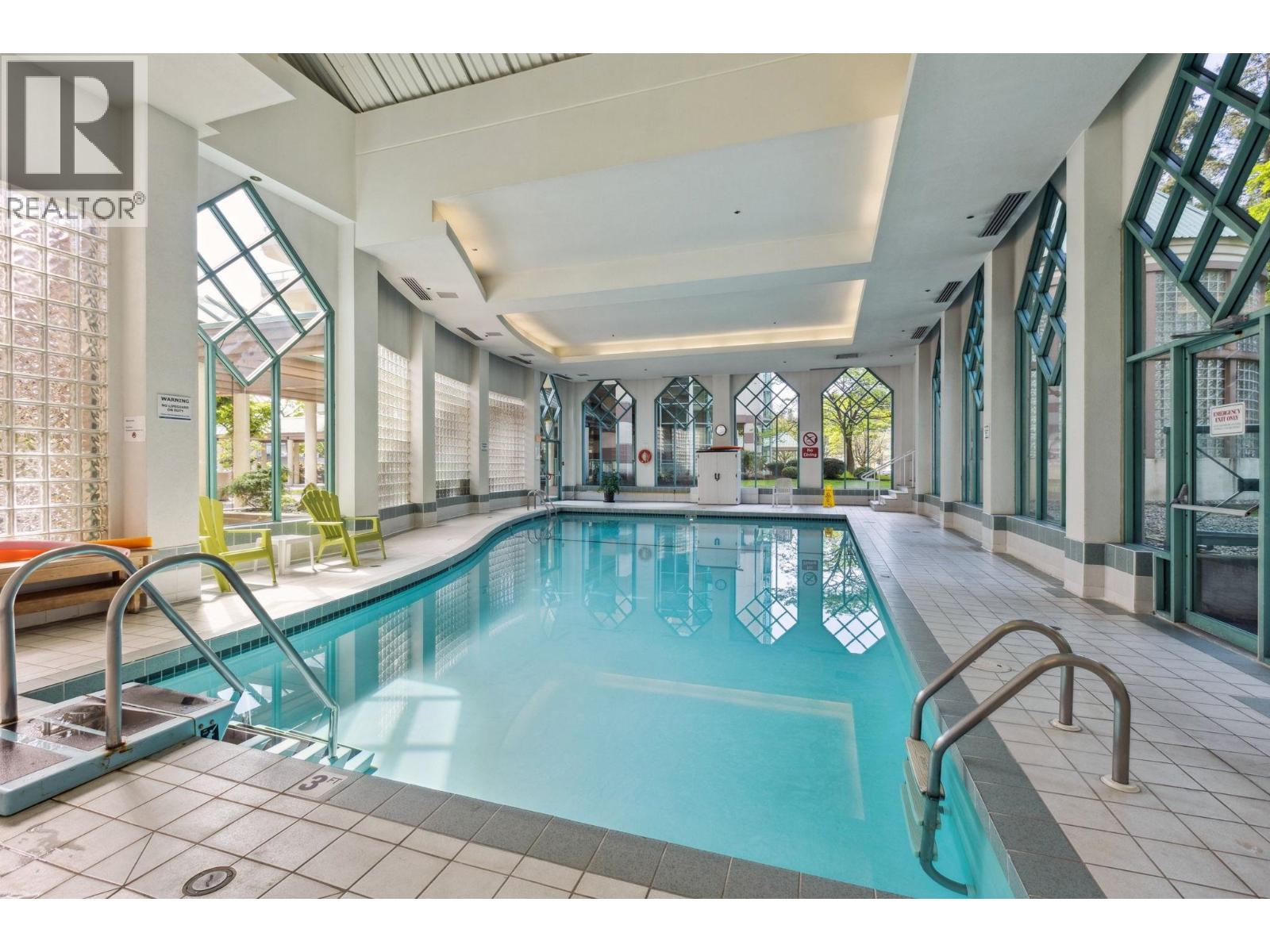 14E 328 TAYLOR WAY, West Vancouver