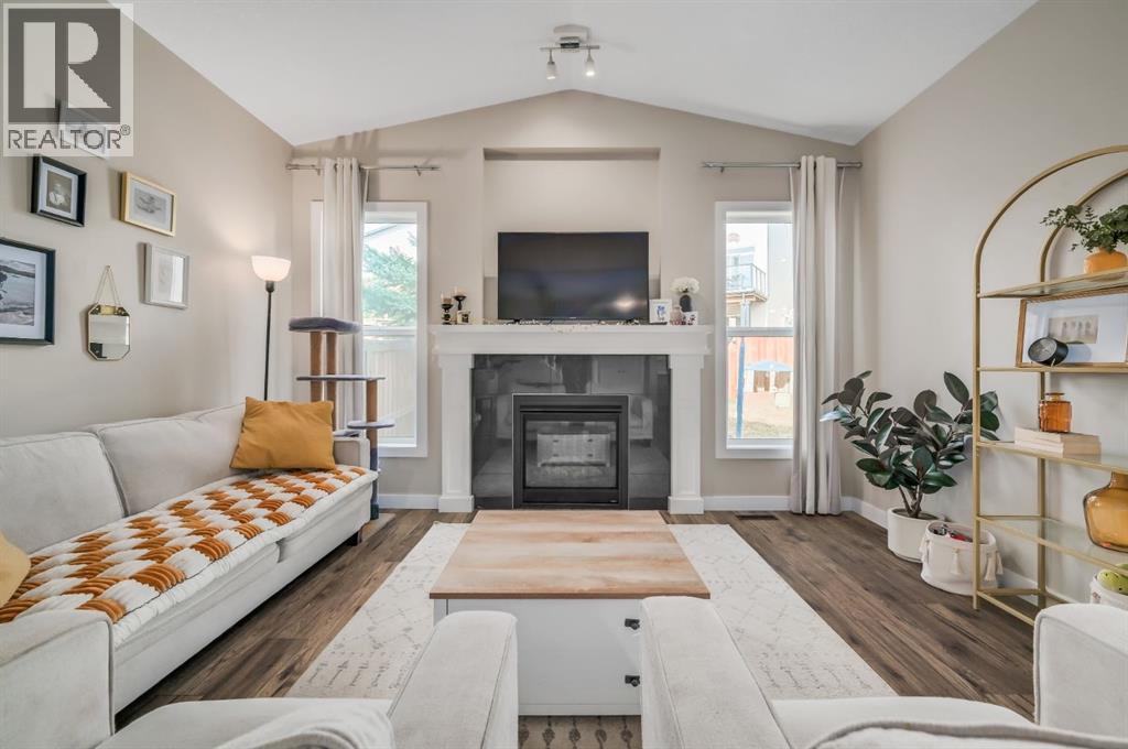 Single Family House for Sale in  Nolan Hill Boulevard NW Nolan Hill Calgary 