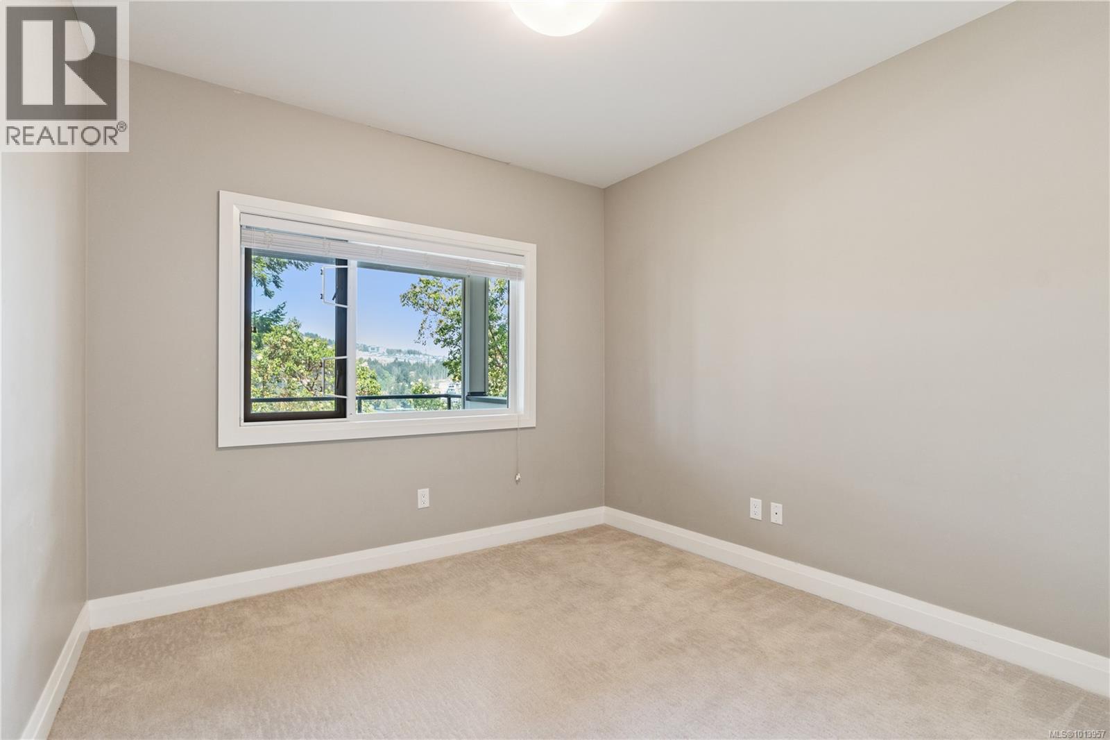 101 1145 Sikorsky Road, Langford