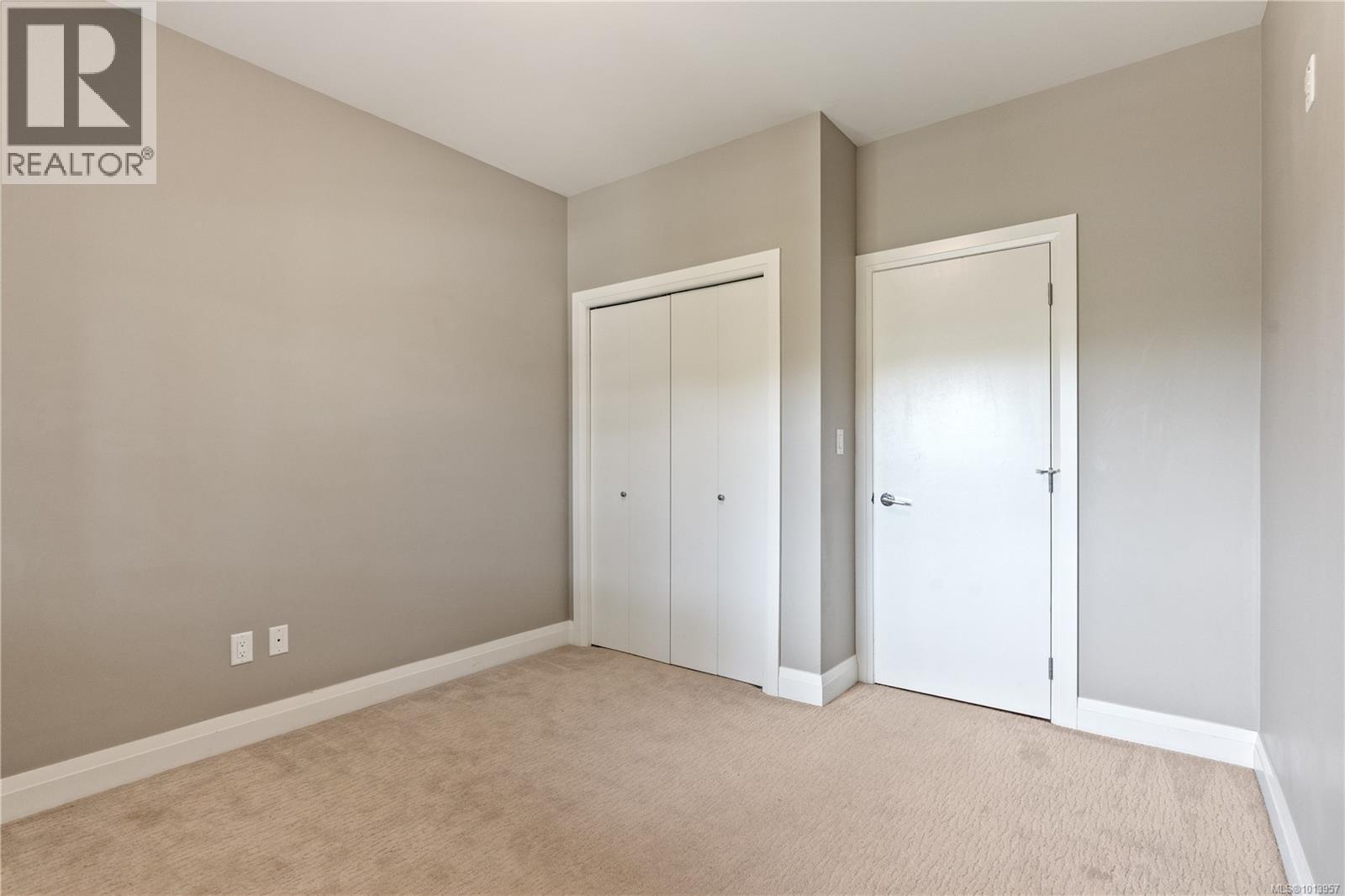 101 1145 Sikorsky Road, Langford