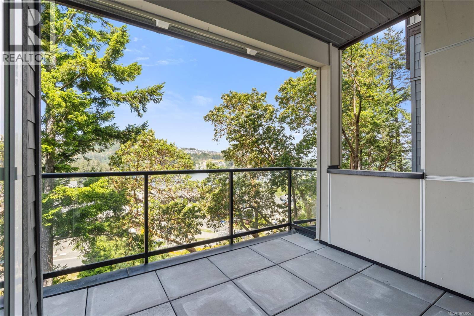 101 1145 Sikorsky Road, Langford