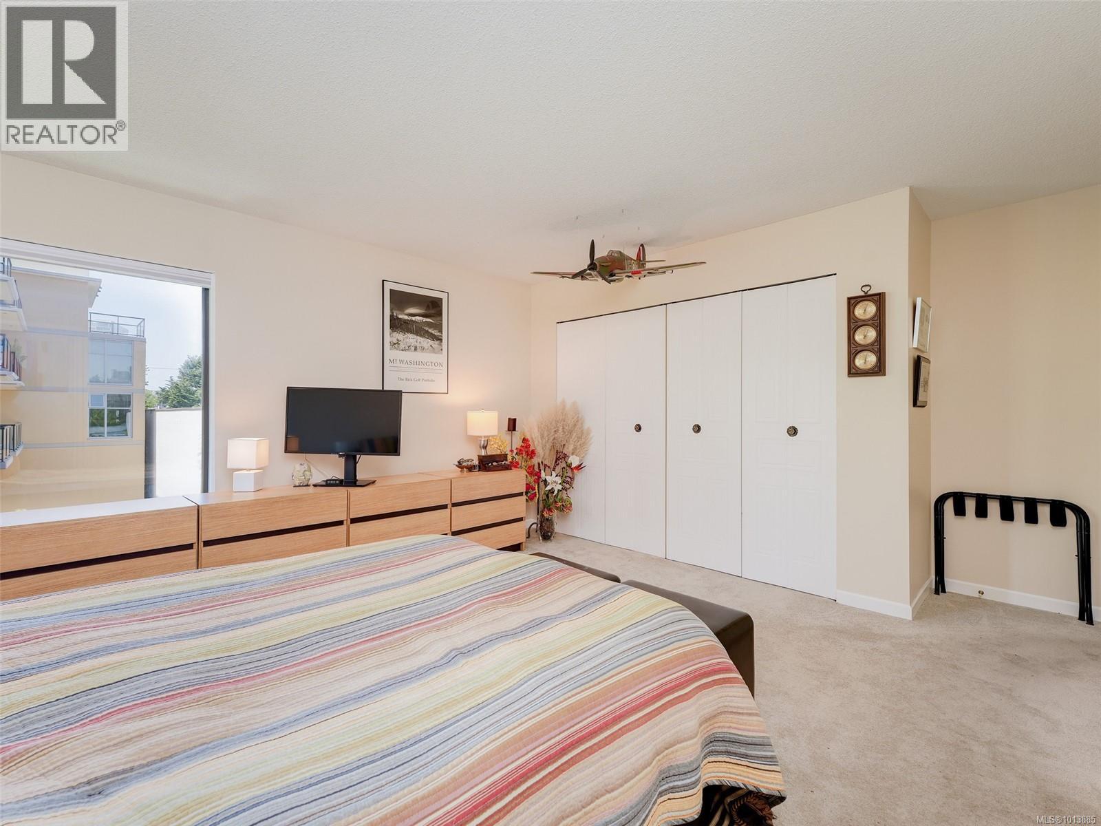403 420 Parry Street, Victoria
