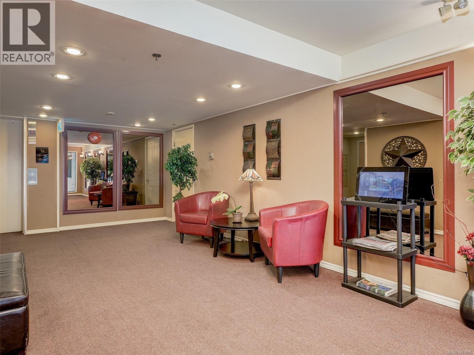403 420 Parry Street, Victoria