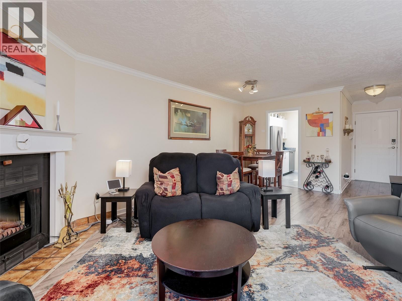 403 420 Parry Street, Victoria