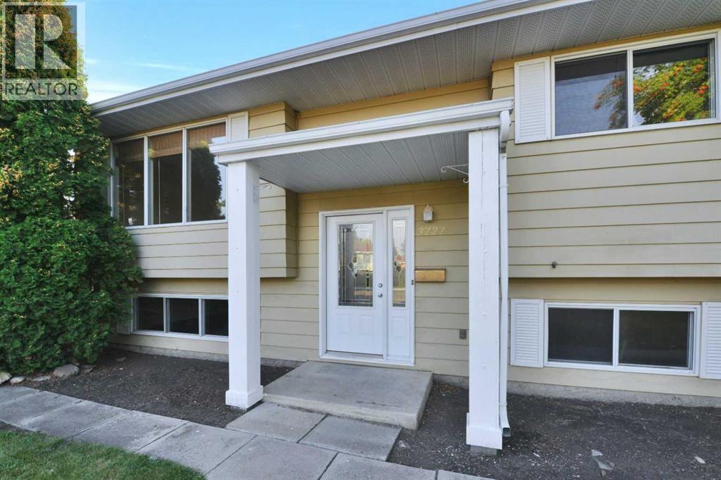 3727 50 Avenue, Innisfail