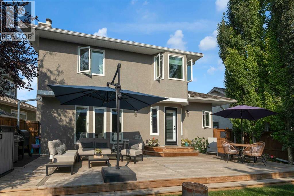 Single Family House for Sale in  Woodbriar Place SW Woodbine Calgary 