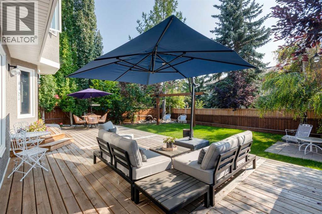Single Family House for Sale in  Woodbriar Place SW Woodbine Calgary 