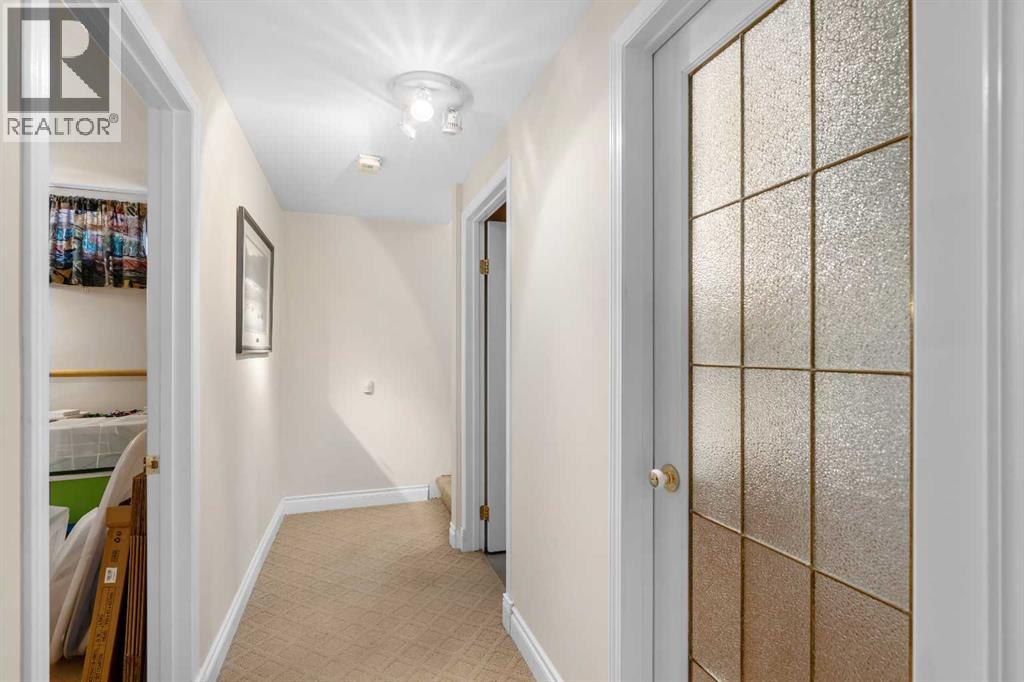 Single Family House Bungalow for Sale in  Brentwood Green NW Brentwood Calgary 