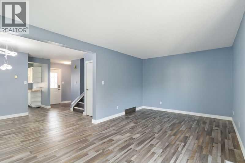 151 DICKINS Drive, Fort McMurray