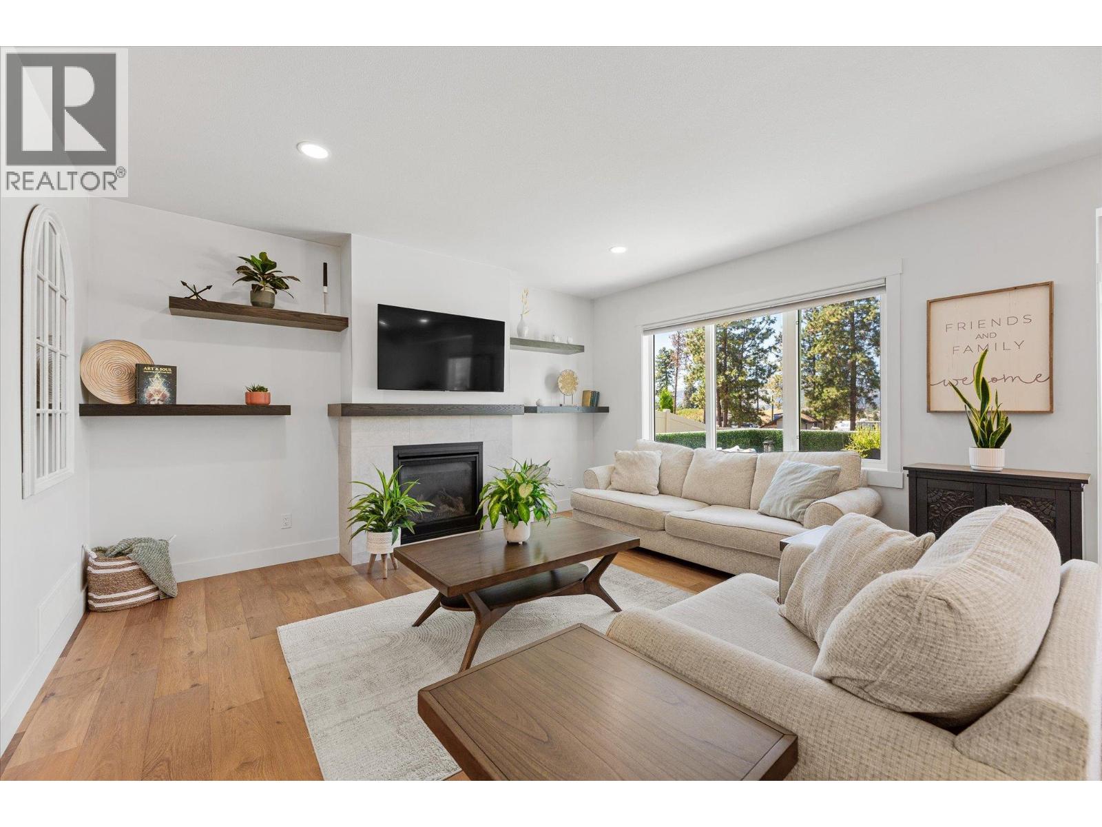  3074 Riesling Way, West Kelowna
