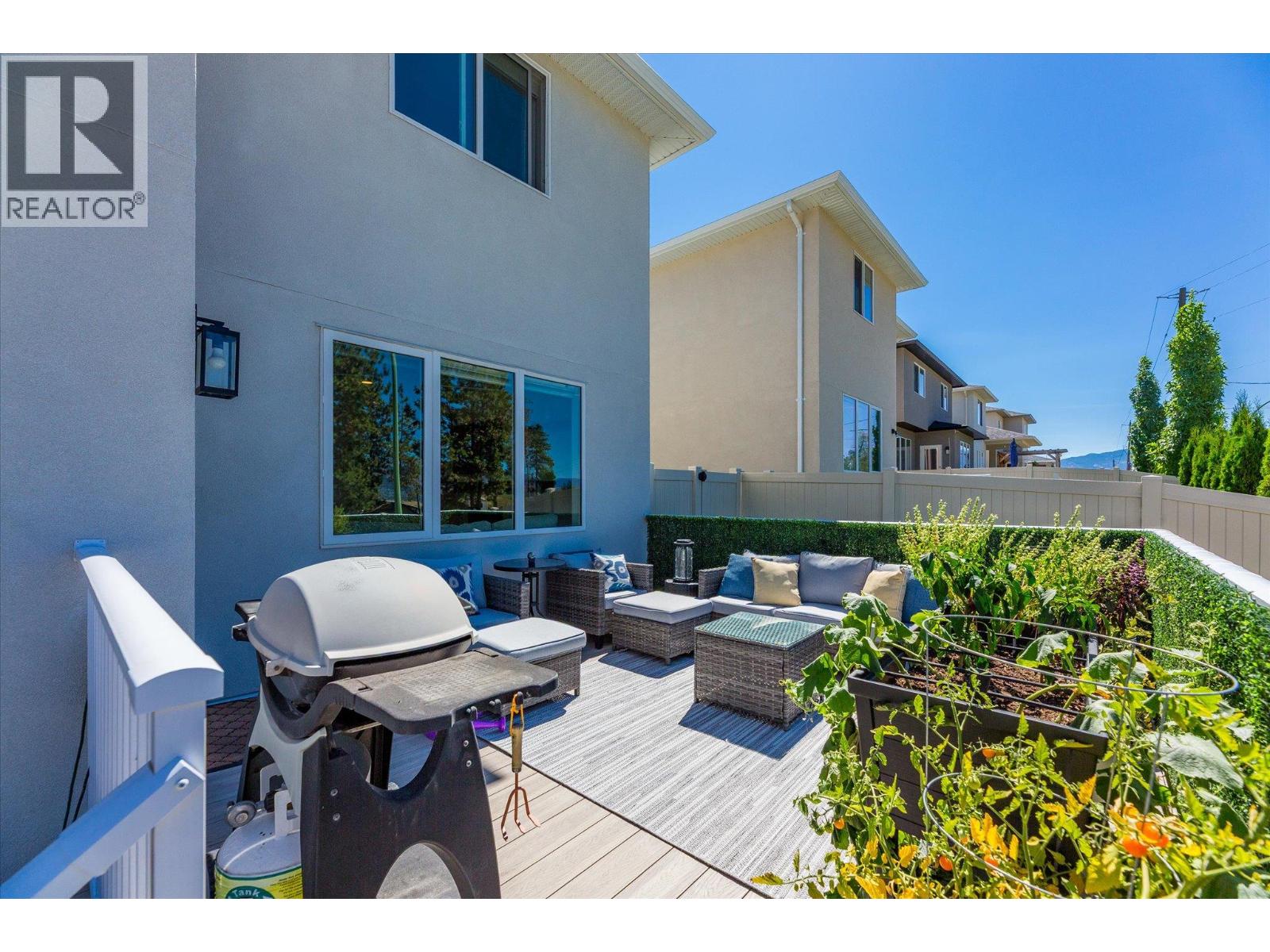  3074 Riesling Way, West Kelowna