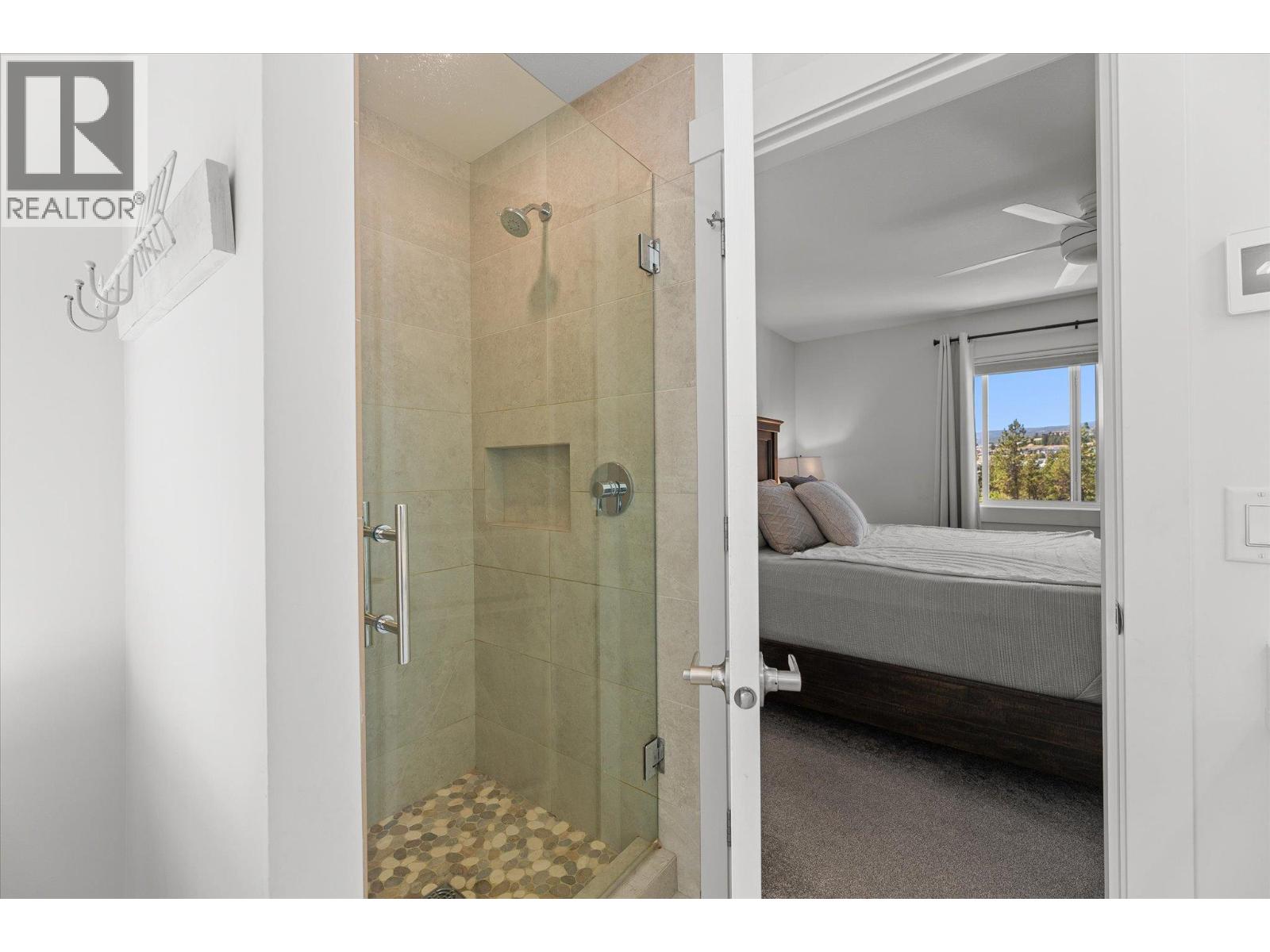  3074 Riesling Way, West Kelowna