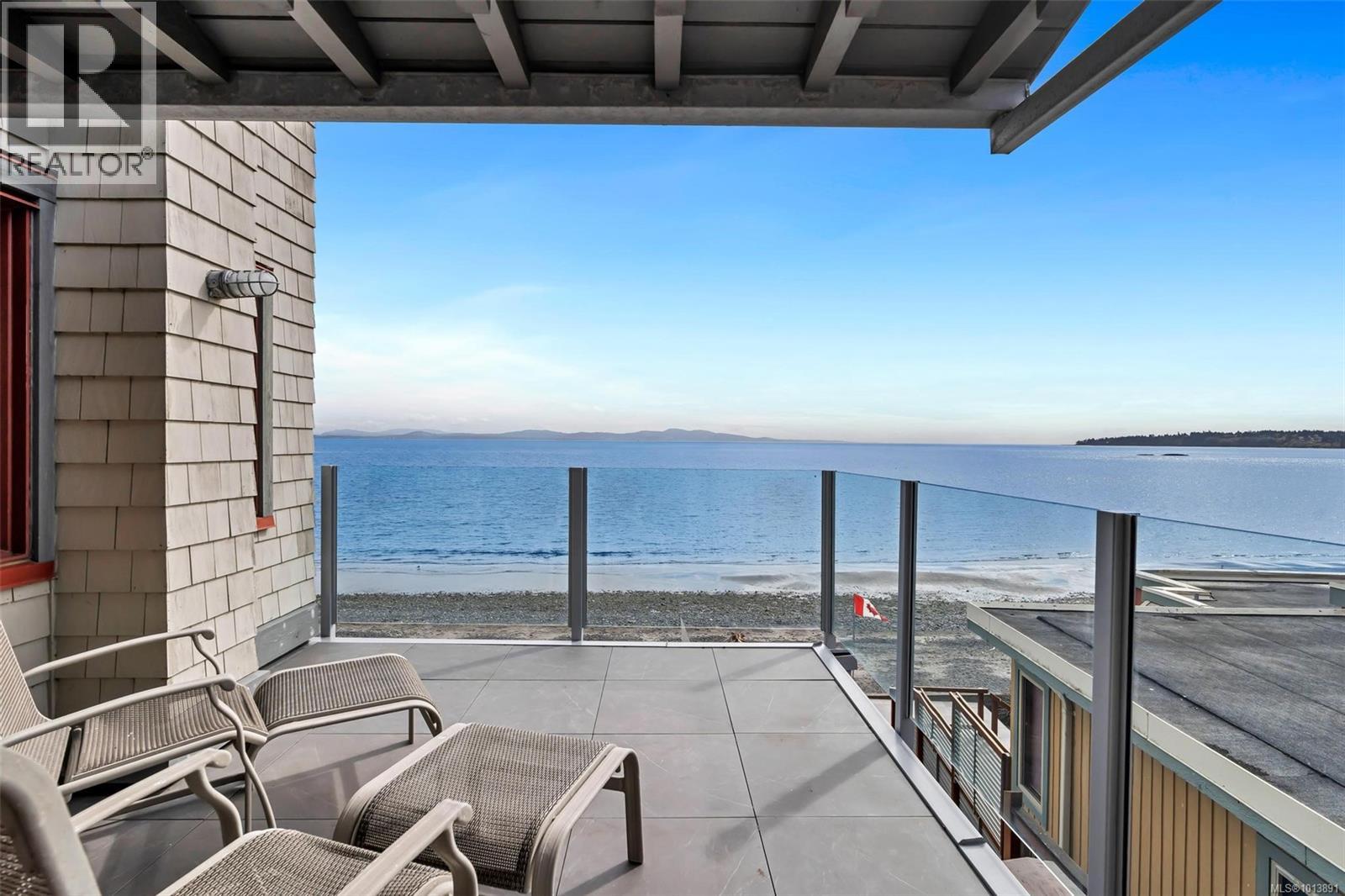  5073 Cordova Bay Road, Saanich