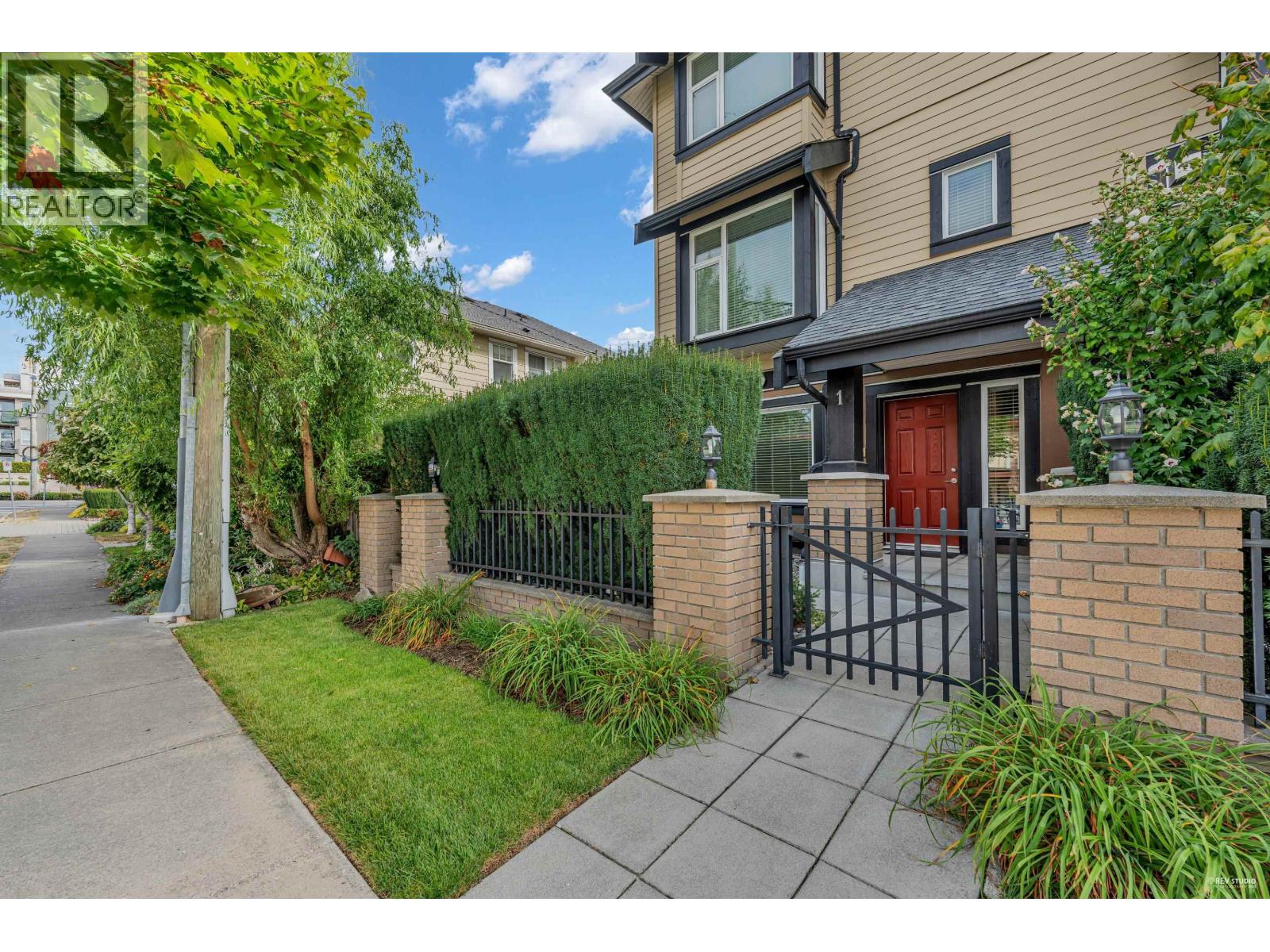 #1-4766 55B Street, Delta